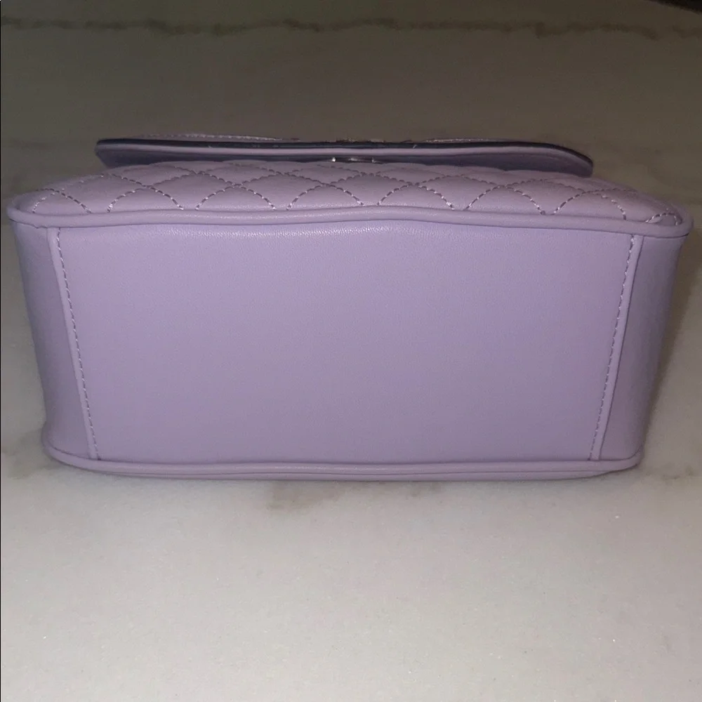 Lavender Quilted Women's Bag - Picture 2 of 11